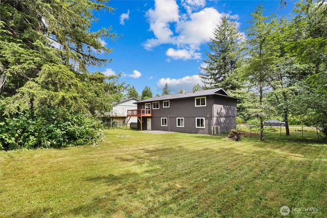 39845 SE Spruce Street, Snoqualmie, WA 98065
