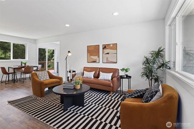 39845 SE Spruce Street, Snoqualmie, WA 98065