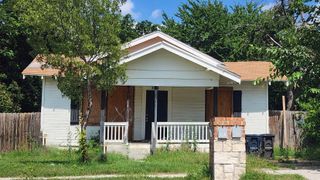 3301 Gordon Avenue, Fort Worth, TX 76110