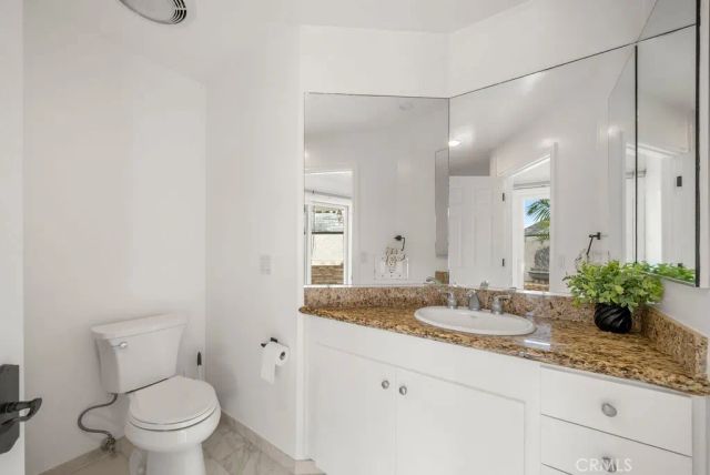 1651 Thurston Drive, Laguna Beach, CA 92651