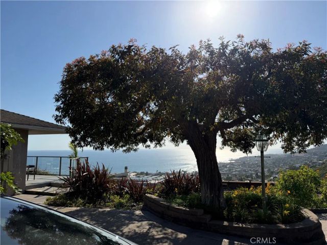 1651 Thurston Drive, Laguna Beach, CA 92651