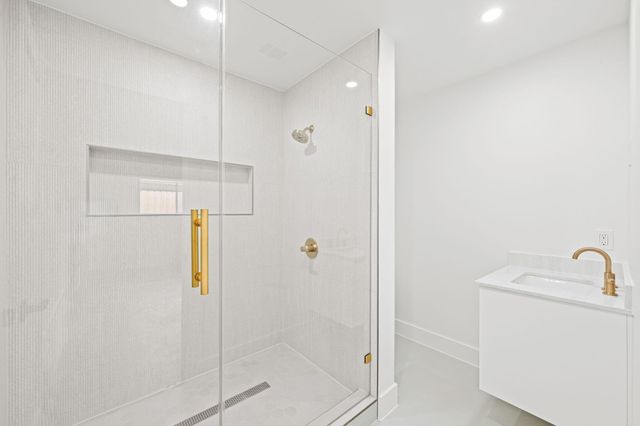 5411 Yarwell Drive, Houston, TX 77096