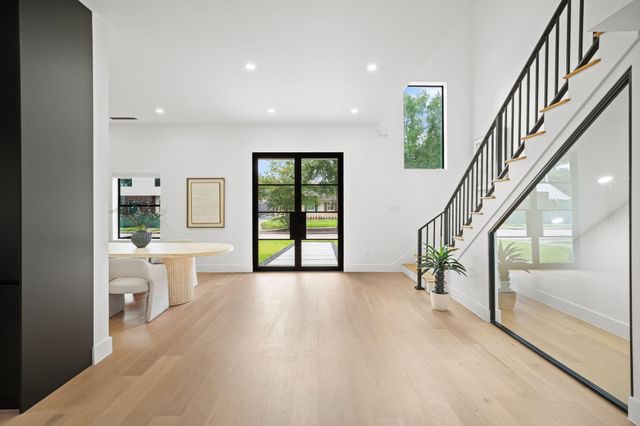 5411 Yarwell Drive, Houston, TX 77096