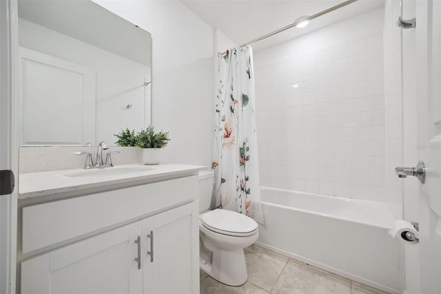 893 LAUREL VIEW WAY, Groveland, FL 34736