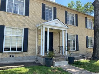 152 Terrell Rd Apt 1, Alamo Heights, TX 78209