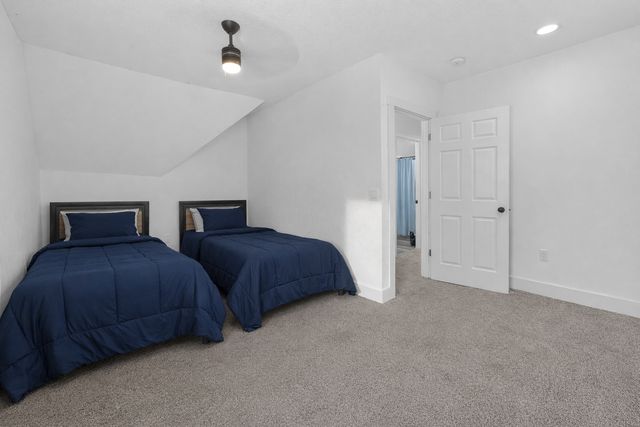 3724 345th Avenue NE, Cambridge, MN 55008