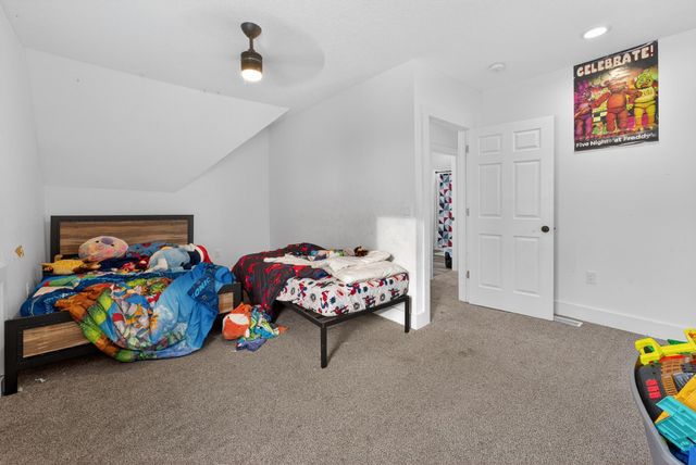 3724 345th Avenue NE, Cambridge, MN 55008