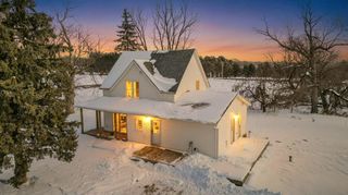 3724 345th Avenue NE, Cambridge, MN 55008
