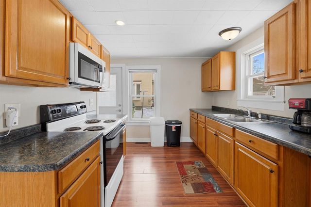106 W Main Street, Beaver Dam, WI 53916