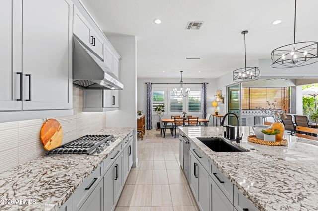 17182 W THOUSAND OAKS Street, Surprise, AZ 85388
