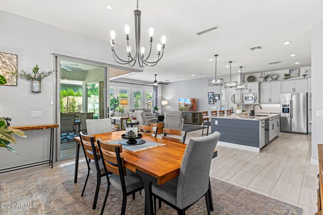 17182 W THOUSAND OAKS Street, Surprise, AZ 85388