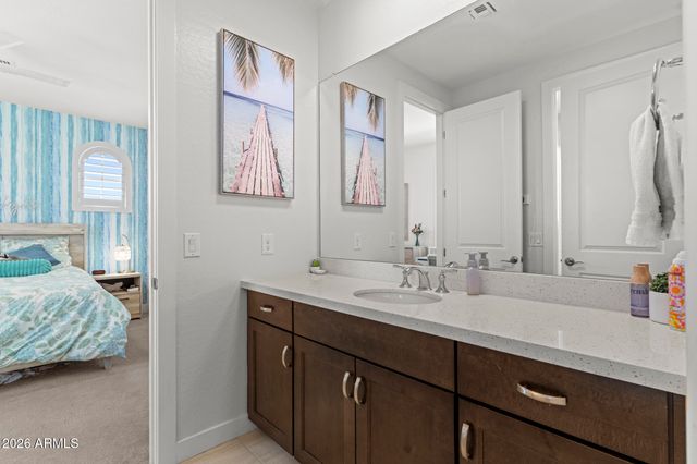 17182 W THOUSAND OAKS Street, Surprise, AZ 85388