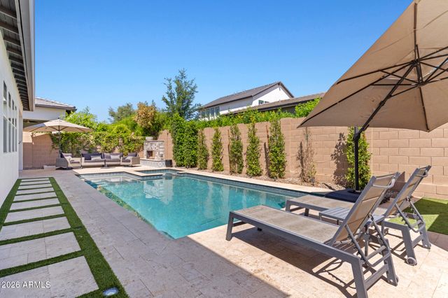 17182 W THOUSAND OAKS Street, Surprise, AZ 85388