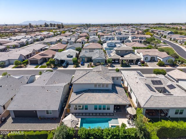 17182 W THOUSAND OAKS Street, Surprise, AZ 85388