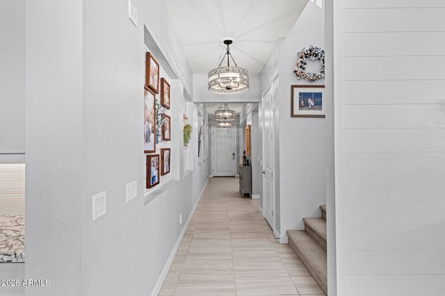 17182 W THOUSAND OAKS Street, Surprise, AZ 85388