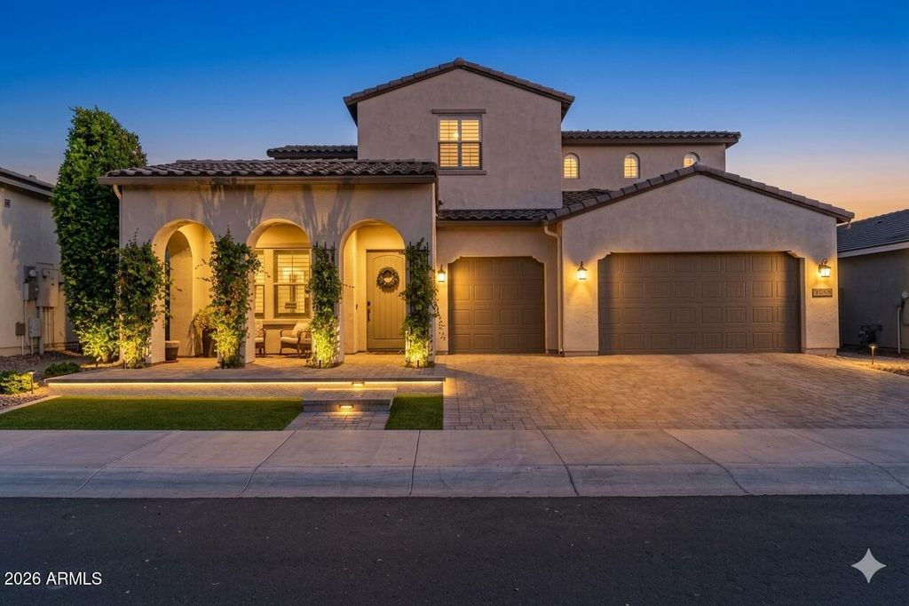 17182 W THOUSAND OAKS Street, Surprise, AZ 85388