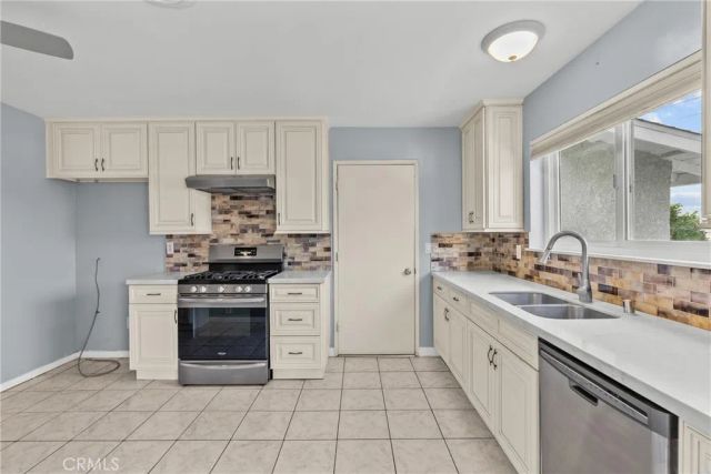 11625 Hunnewell, Sylmar, CA 91342