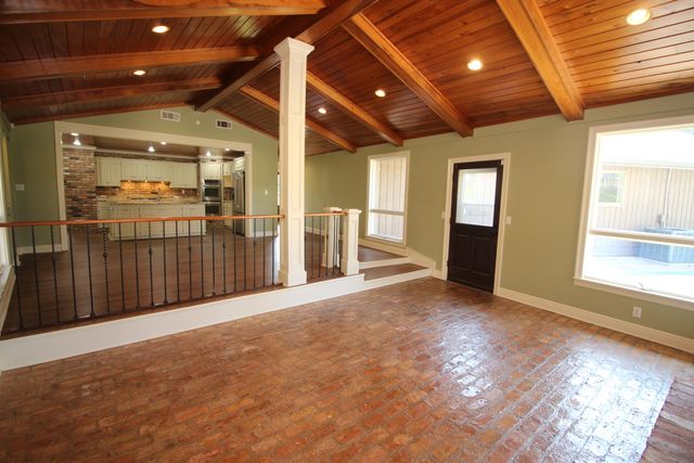 3228 Franklin Avenue, Laurel, MS 39440