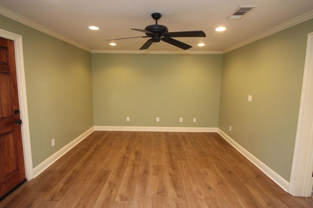 3228 Franklin Avenue, Laurel, MS 39440