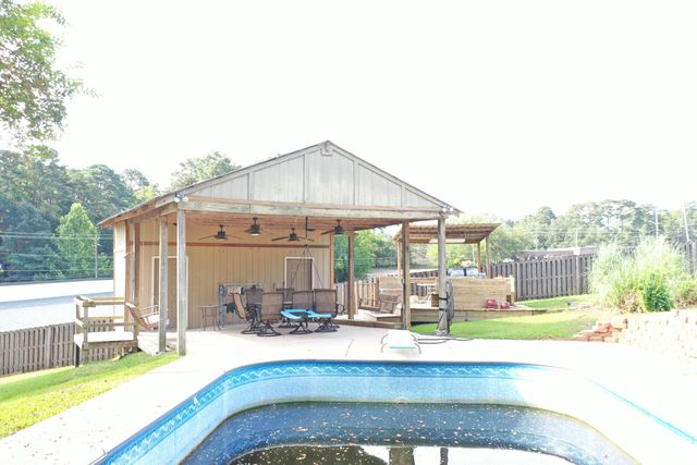 3228 Franklin Avenue, Laurel, MS 39440