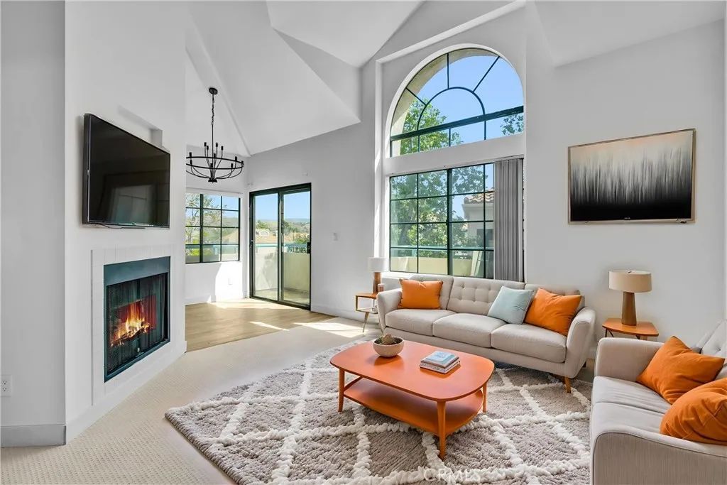 18108 Erik Court 588, Canyon Country, CA 91387