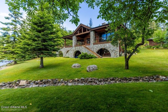 55 La Vita Bella Lane, Hope, ID 83836