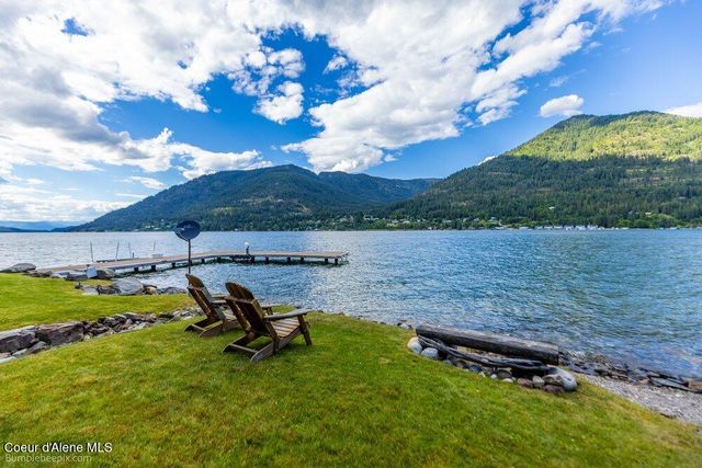 55 La Vita Bella Lane, Hope, ID 83836