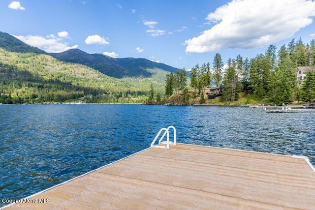 55 La Vita Bella Lane, Hope, ID 83836