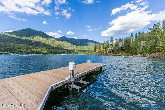 55 La Vita Bella Lane, Hope, ID 83836