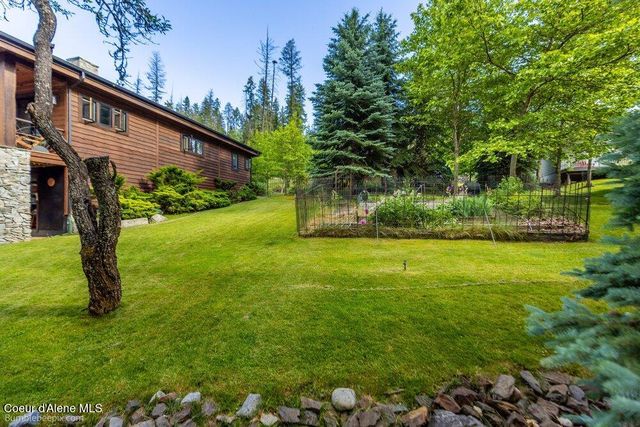 55 La Vita Bella Lane, Hope, ID 83836