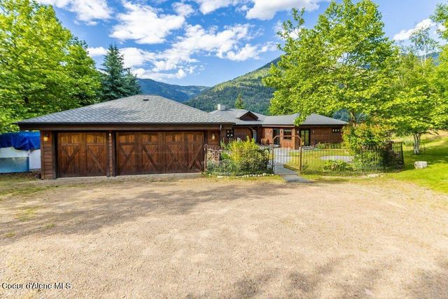 55 La Vita Bella Lane, Hope, ID 83836