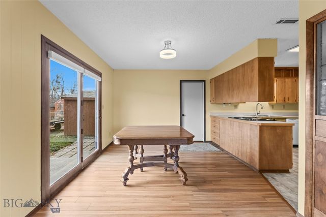 526 N 10th, Bozeman, MT 59715