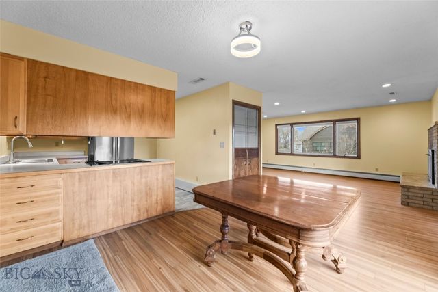 526 N 10th, Bozeman, MT 59715