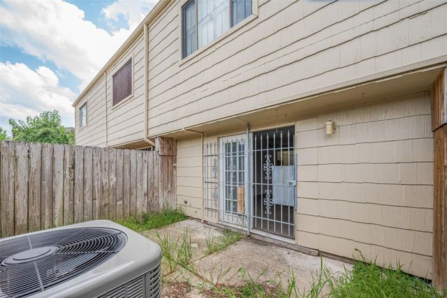 7763 Leonora Street, Houston, TX 77061