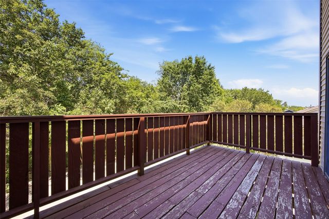 924 West Side Drive, Iowa City, IA 52246