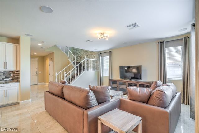 12308 Kings Eagle Street, Las Vegas, NV 89141