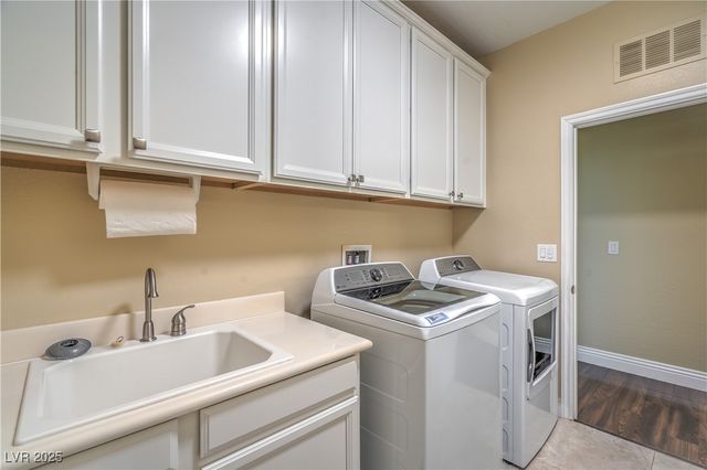 12308 Kings Eagle Street, Las Vegas, NV 89141