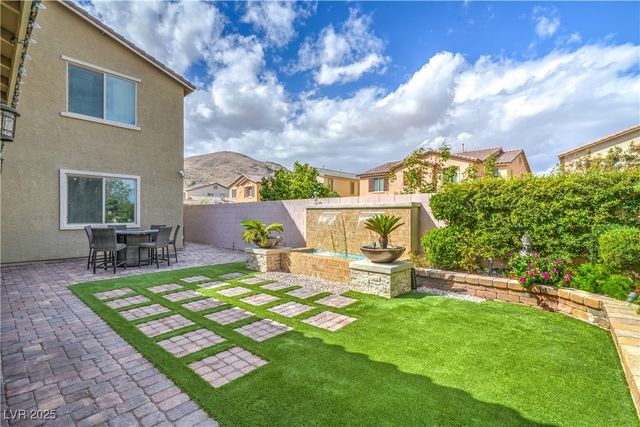 12308 Kings Eagle Street, Las Vegas, NV 89141