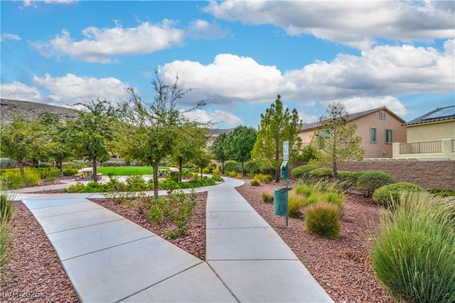 12308 Kings Eagle Street, Las Vegas, NV 89141