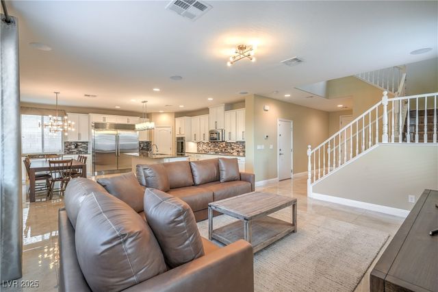 12308 Kings Eagle Street, Las Vegas, NV 89141