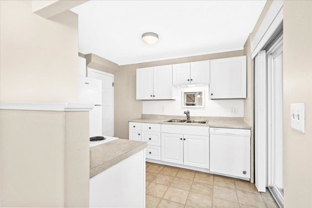 1-3 Perry Avenue, Nashua, NH 03060