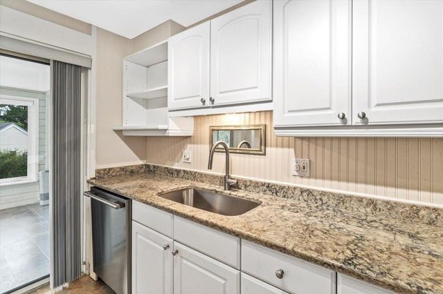 1-3 Perry Avenue, Nashua, NH 03060