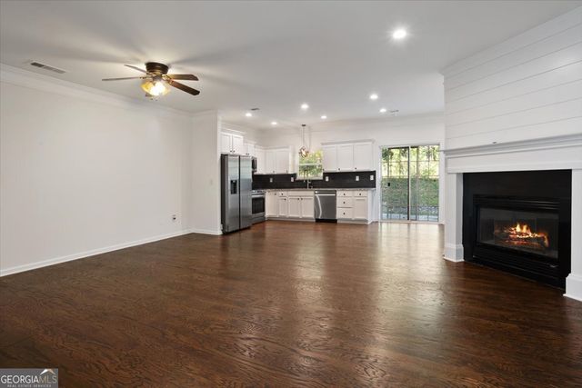 2401 HERITAGE PARK Circle NW 14, Kennesaw, GA 30144