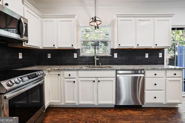 2401 HERITAGE PARK Circle NW 14, Kennesaw, GA 30144