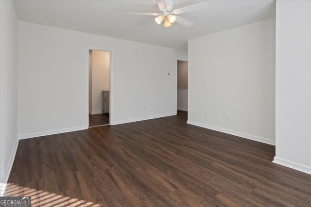 2401 HERITAGE PARK Circle NW 14, Kennesaw, GA 30144