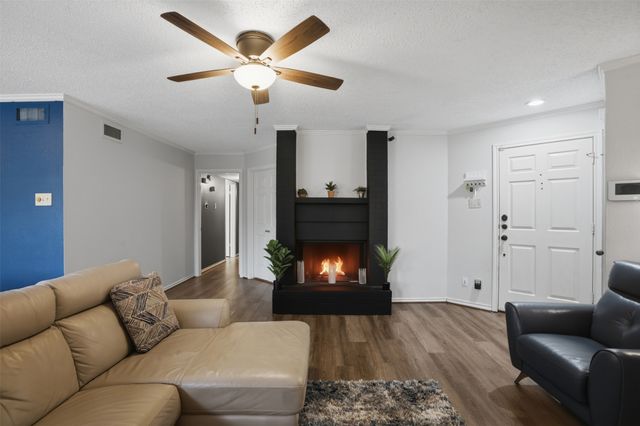 16301 Ledgemont Lane 281, Addison, TX 75001