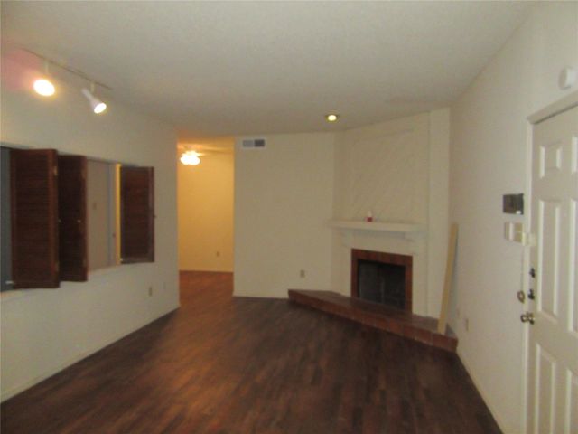 9254 Forest Lane 602, Dallas, TX 75243