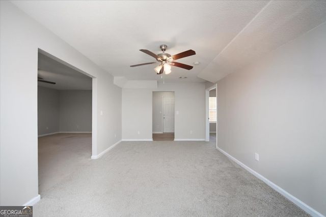 232 Cambridge Dr, Loganville, GA 30052