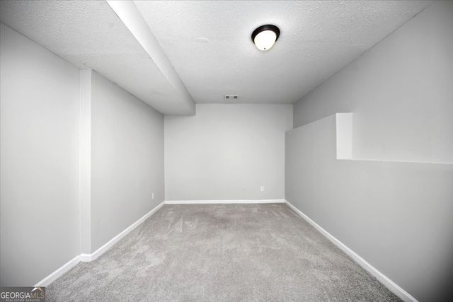 232 Cambridge Dr, Loganville, GA 30052