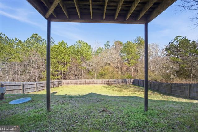 232 Cambridge Dr, Loganville, GA 30052